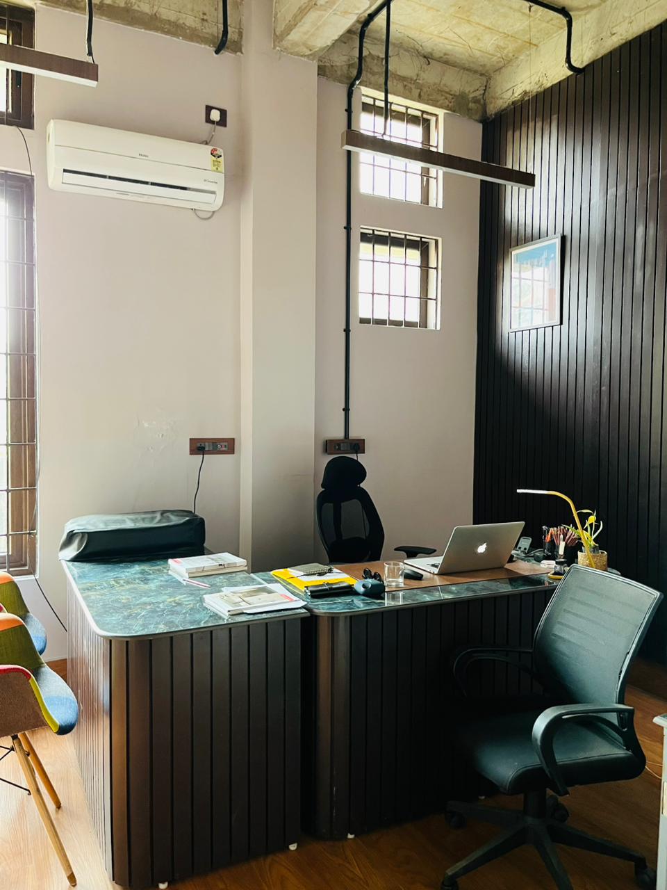 Office – Executive Desk
